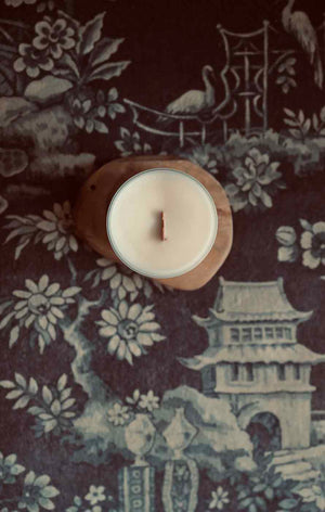 Fireside Luxury Soy Candle Details Wooden Wick